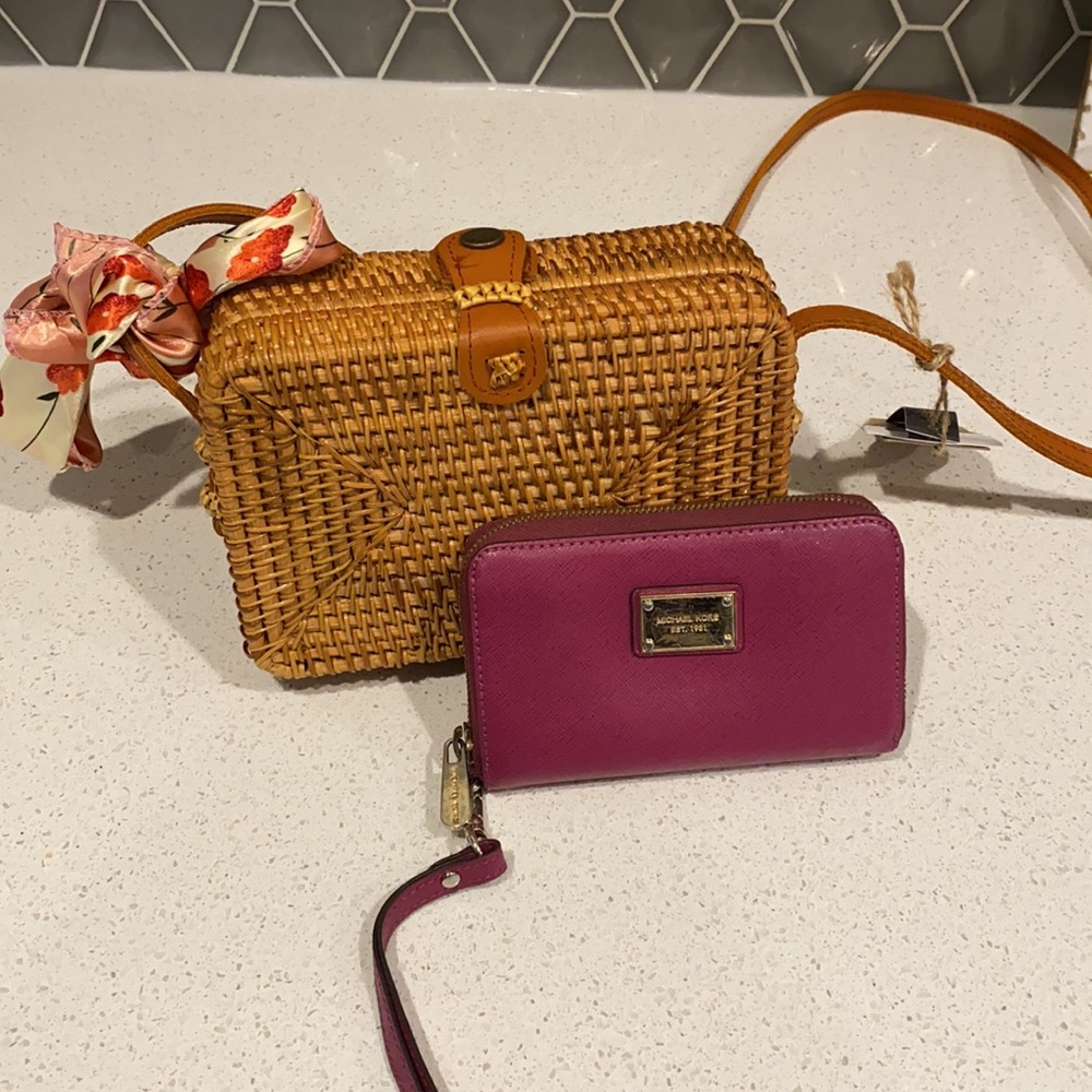 Michael kors wallet and small summer clutch
